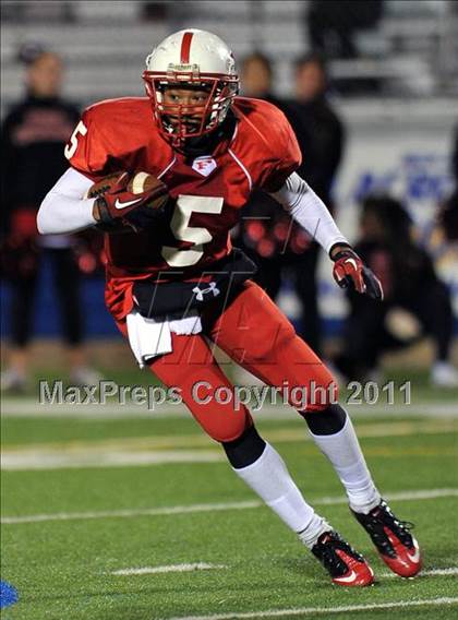 Thumbnail 2 in Freeport vs. Syosset photogallery.