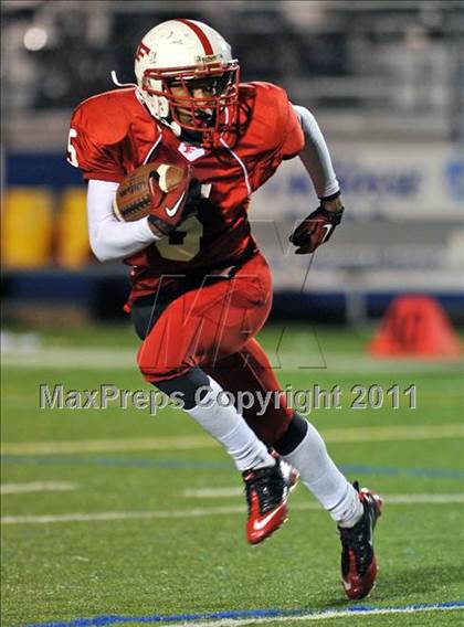 Thumbnail 3 in Freeport vs. Syosset photogallery.