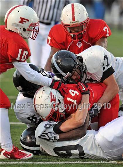 Thumbnail 2 in Freeport vs. Syosset photogallery.