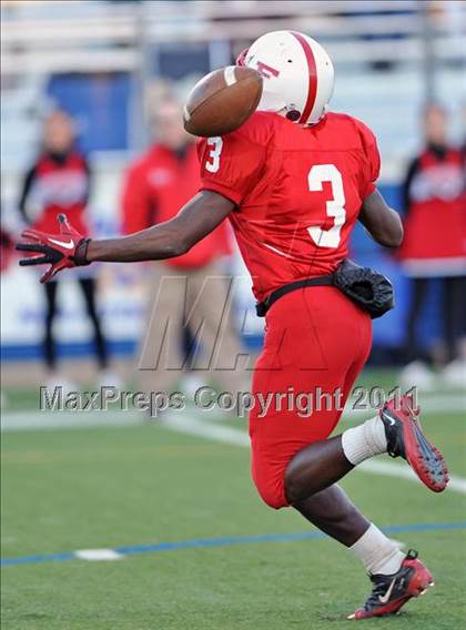 Thumbnail 1 in Freeport vs. Syosset photogallery.