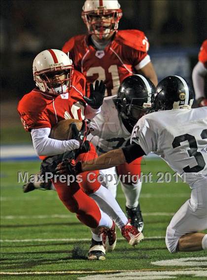Thumbnail 3 in Freeport vs. Syosset photogallery.