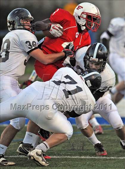 Thumbnail 1 in Freeport vs. Syosset photogallery.