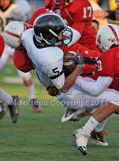 Thumbnail 3 in Freeport vs. Syosset photogallery.