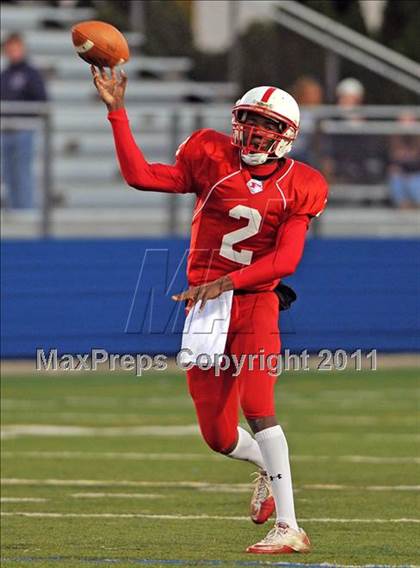 Thumbnail 3 in Freeport vs. Syosset photogallery.