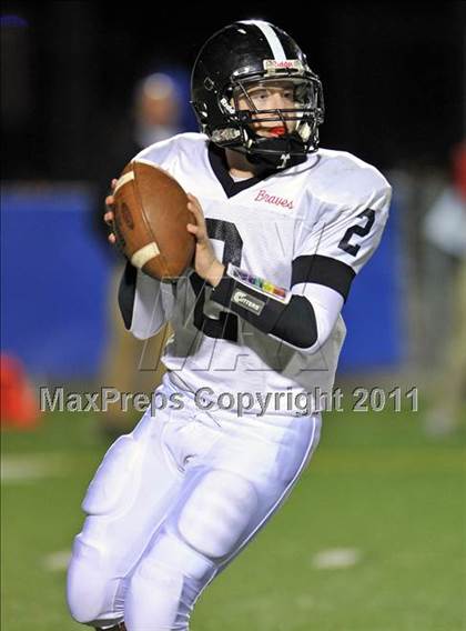 Thumbnail 1 in Freeport vs. Syosset photogallery.