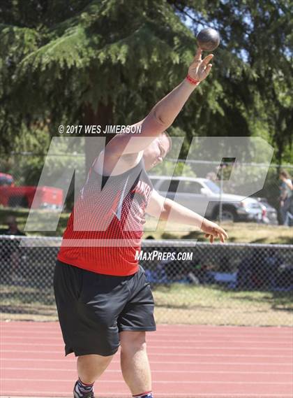 Thumbnail 1 in CIF Sac Joaquin Section Finals photogallery.