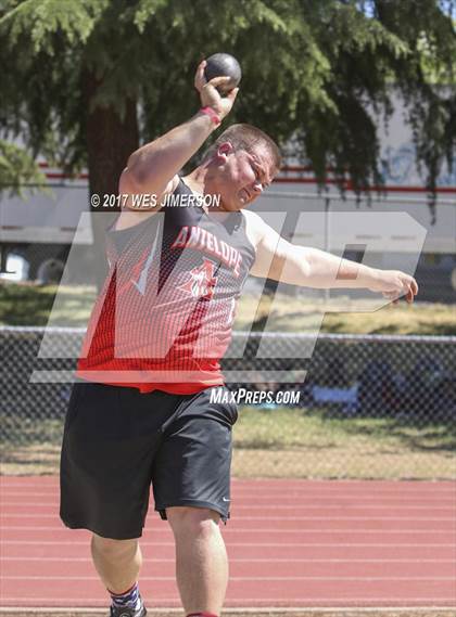 Thumbnail 3 in CIF Sac Joaquin Section Finals photogallery.