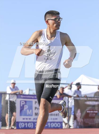 Thumbnail 2 in CIF Sac Joaquin Section Finals photogallery.