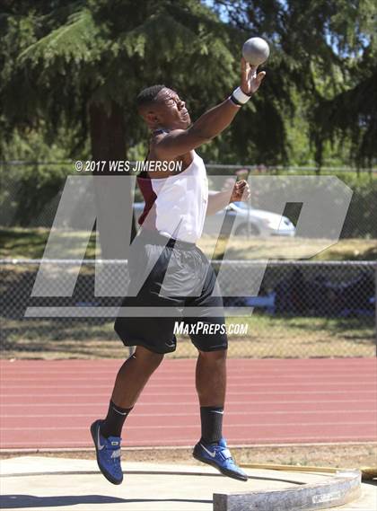 Thumbnail 1 in CIF Sac Joaquin Section Finals photogallery.