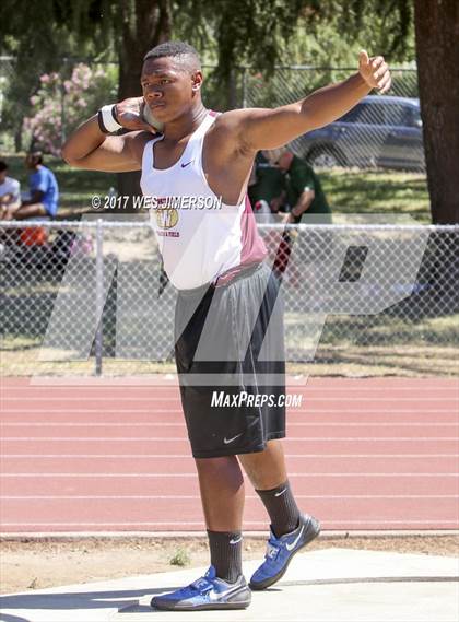 Thumbnail 2 in CIF Sac Joaquin Section Finals photogallery.