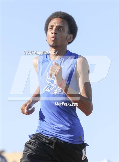 Thumbnail 2 in CIF Sac Joaquin Section Finals photogallery.