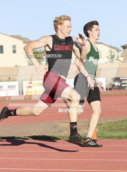 Thumbnail 2 in CIF Sac Joaquin Section Finals photogallery.