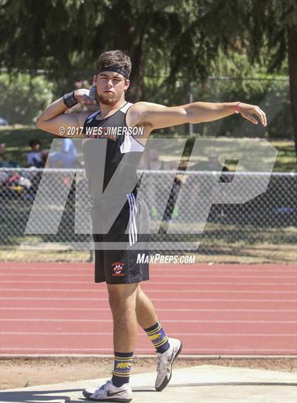 Thumbnail 2 in CIF Sac Joaquin Section Finals photogallery.