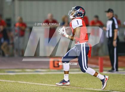 Thumbnail 1 in Allen @ Boyd photogallery.