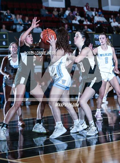 Thumbnail 1 in Westlake vs Croton-Harmon (Section 1 Class B Semifinal) photogallery.