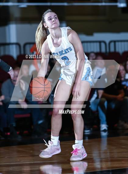 Thumbnail 3 in Westlake vs Croton-Harmon (Section 1 Class B Semifinal) photogallery.