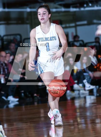 Thumbnail 2 in Westlake vs Croton-Harmon (Section 1 Class B Semifinal) photogallery.