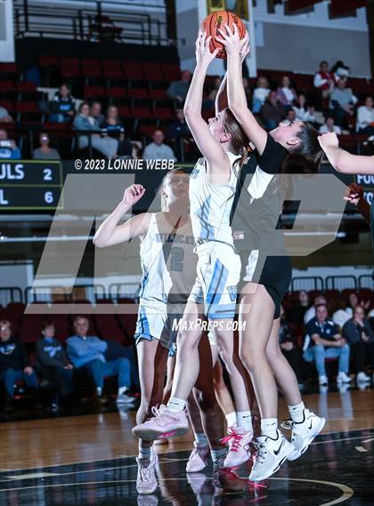 Thumbnail 3 in Westlake vs Croton-Harmon (Section 1 Class B Semifinal) photogallery.