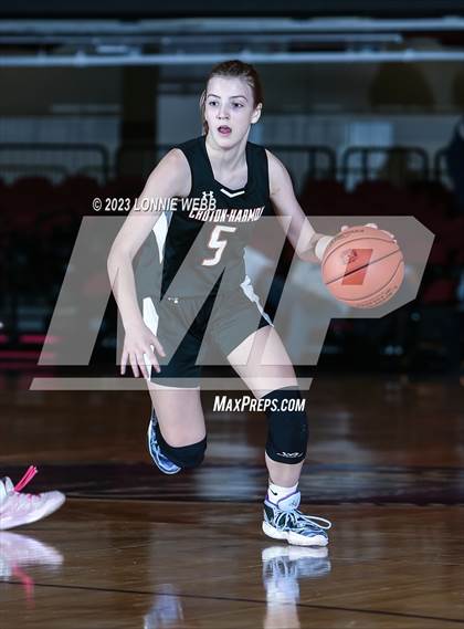 Thumbnail 3 in Westlake vs Croton-Harmon (Section 1 Class B Semifinal) photogallery.