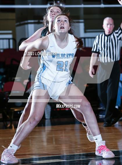 Thumbnail 3 in Westlake vs Croton-Harmon (Section 1 Class B Semifinal) photogallery.