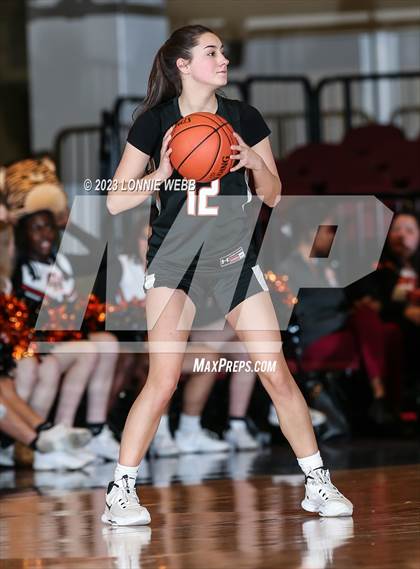 Thumbnail 2 in Westlake vs Croton-Harmon (Section 1 Class B Semifinal) photogallery.