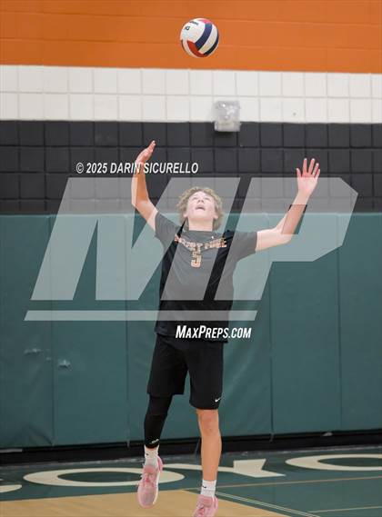 Thumbnail 2 in Desert Edge vs Campo Verde (AIA 5A Quarterfinal) photogallery.