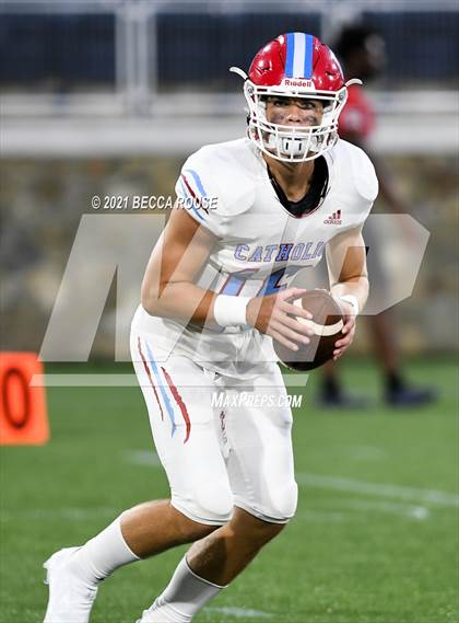 Thumbnail 2 in Charlotte Catholic vs. South Mecklenburg (Charlotte Kickoff Night) photogallery.