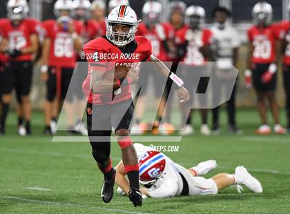 Thumbnail 2 in Charlotte Catholic vs. South Mecklenburg (Charlotte Kickoff Night) photogallery.