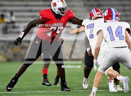 Thumbnail 1 in Charlotte Catholic vs. South Mecklenburg (Charlotte Kickoff Night) photogallery.