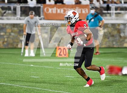 Thumbnail 2 in Charlotte Catholic vs. South Mecklenburg (Charlotte Kickoff Night) photogallery.