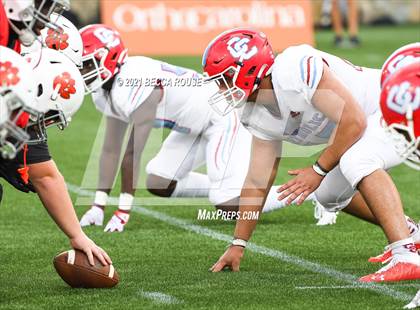 Thumbnail 2 in Charlotte Catholic vs. South Mecklenburg (Charlotte Kickoff Night) photogallery.