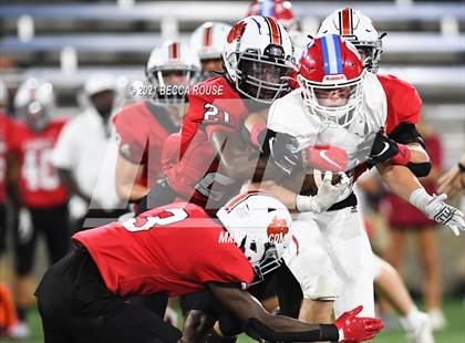 Thumbnail 3 in Charlotte Catholic vs. South Mecklenburg (Charlotte Kickoff Night) photogallery.