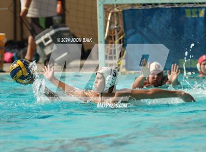 Thumbnail 3 in Mission San Jose vs Clayton Valley Charter (Labor Day Bash) photogallery.