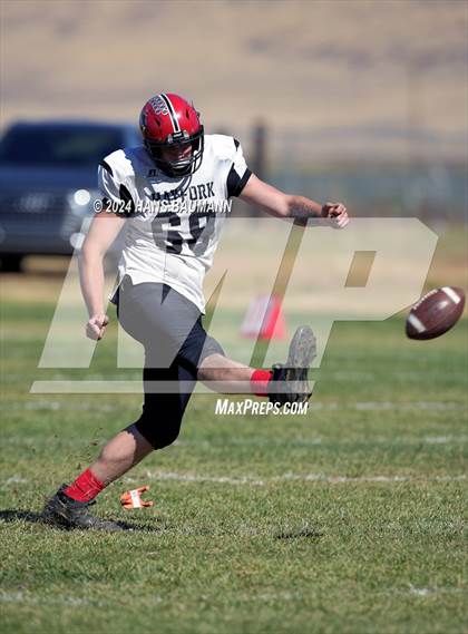 Thumbnail 2 in Hayfork @ Loyalton photogallery.