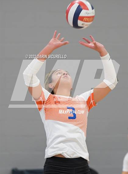 Thumbnail 1 in Cornerstone Christian vs. Timpview (Nike TOC Southwest) photogallery.