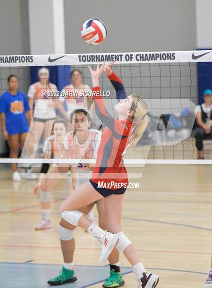 Thumbnail 3 in Cornerstone Christian vs. Timpview (Nike TOC Southwest) photogallery.