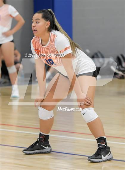 Thumbnail 2 in Cornerstone Christian vs. Timpview (Nike TOC Southwest) photogallery.