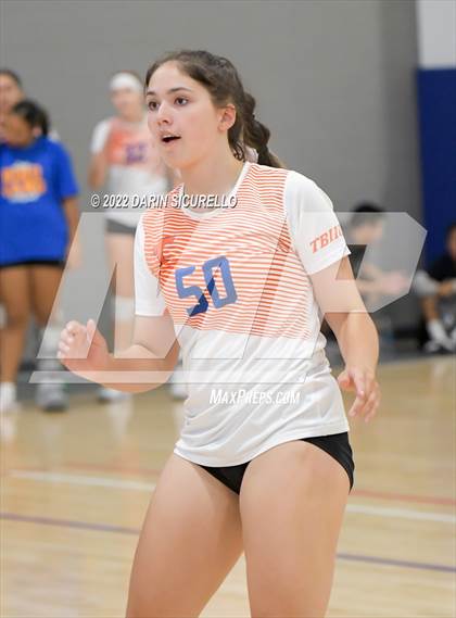 Thumbnail 2 in Cornerstone Christian vs. Timpview (Nike TOC Southwest) photogallery.