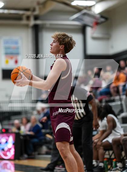 Thumbnail 3 in Cheyenne Mountain @ Harrison photogallery.