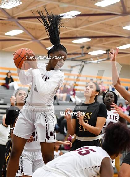 Thumbnail 2 in Wylie @ Plano East photogallery.