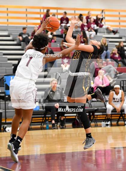 Thumbnail 3 in Wylie @ Plano East photogallery.