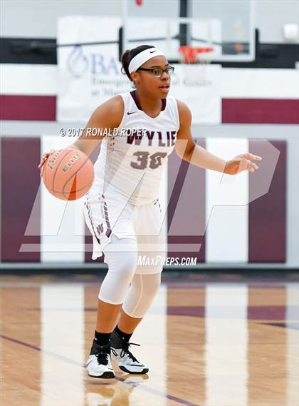 Thumbnail 2 in Wylie @ Plano East photogallery.