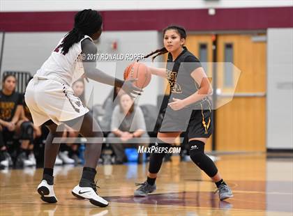 Thumbnail 3 in Wylie @ Plano East photogallery.