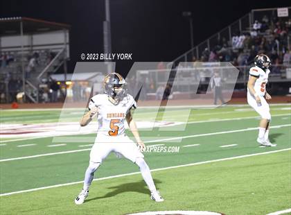 Thumbnail 2 in Grand Saline vs Troup photogallery.