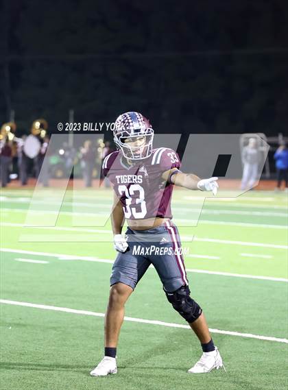 Thumbnail 1 in Grand Saline vs Troup photogallery.