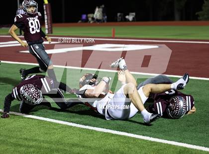 Thumbnail 3 in Grand Saline vs Troup photogallery.