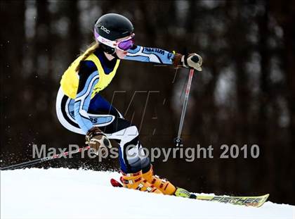 Thumbnail 3 in Connecticuit Interscholastic Ski League Finals (Shoot Out - Team Wilton) photogallery.