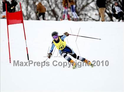 Thumbnail 3 in Connecticuit Interscholastic Ski League Finals (Shoot Out - Team Wilton) photogallery.