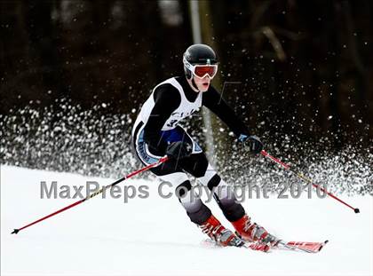 Thumbnail 3 in Connecticuit Interscholastic Ski League Finals (Shoot Out - Team Wilton) photogallery.