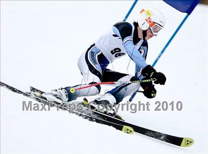 Thumbnail 1 in Connecticuit Interscholastic Ski League Finals (Shoot Out - Team Wilton) photogallery.